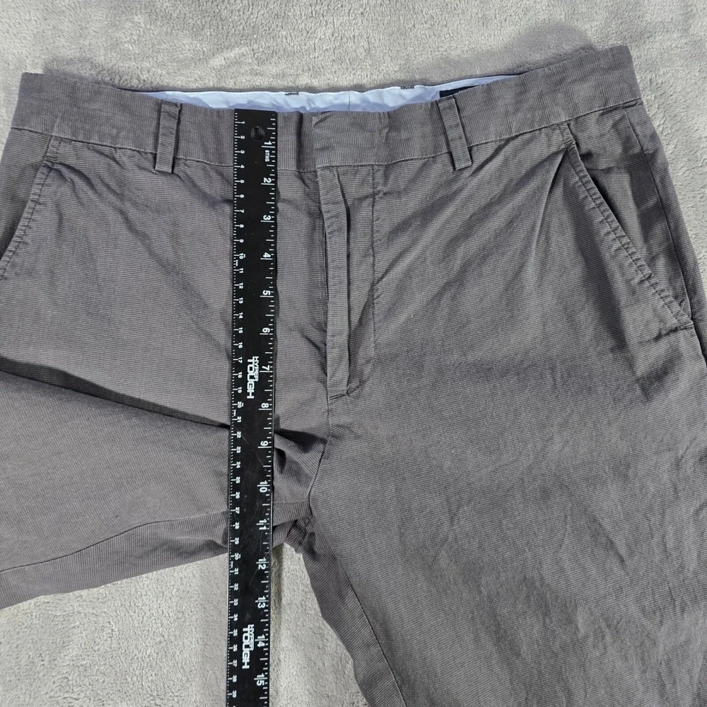 Banana Republic Modern Fit Gray Chino Pants Casual Dress‎ Pants 33x32